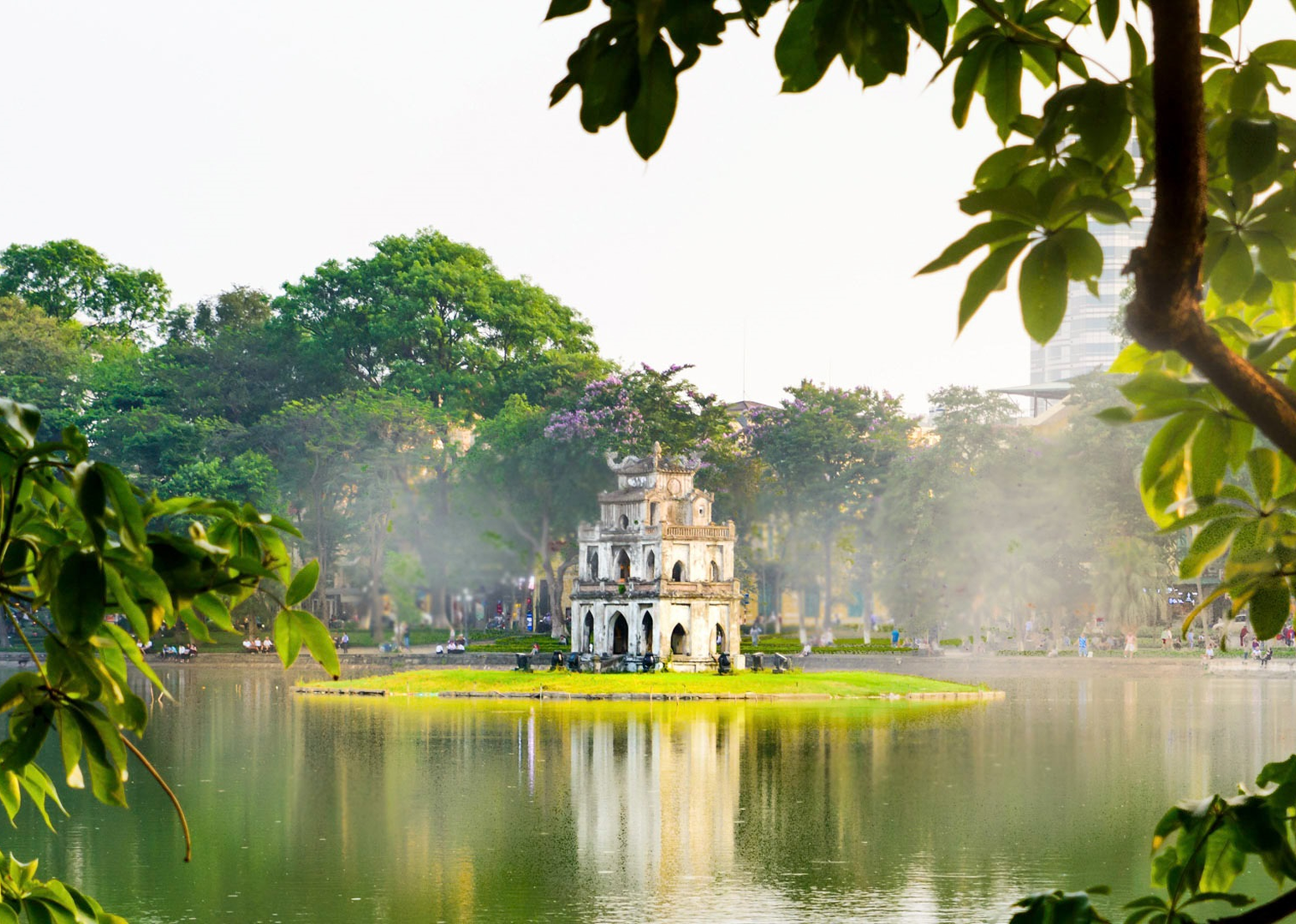 Hành trình Sài Gòn - Hà Nội - Sapa - Lào Cai - Bái Đính - Hạ Long 3 